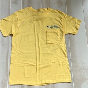 Salt Life Men's Yellow T-Shirt size Small
